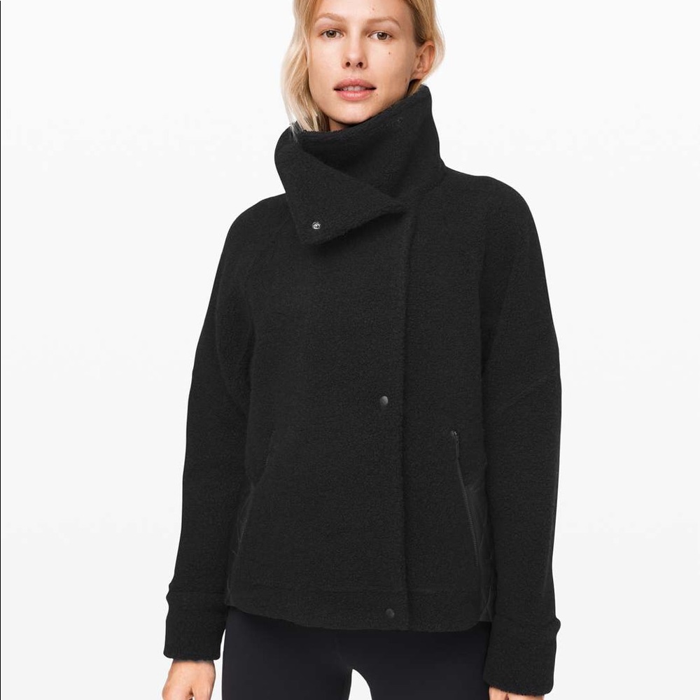 NWT Lululemon Show Me The Sherpa Black Jacket 10